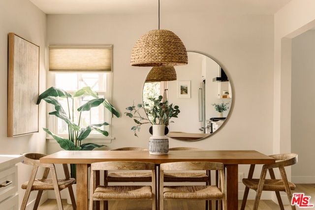 7122 Glasgow Avenue, Los Angeles, CA 90045