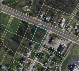 E Lot 3, 4 Main ST, Bedford, VA 24523