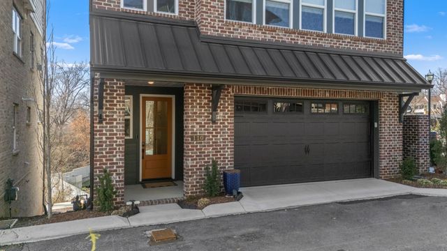 110 Honeywine St, Nashville, TN 37206
