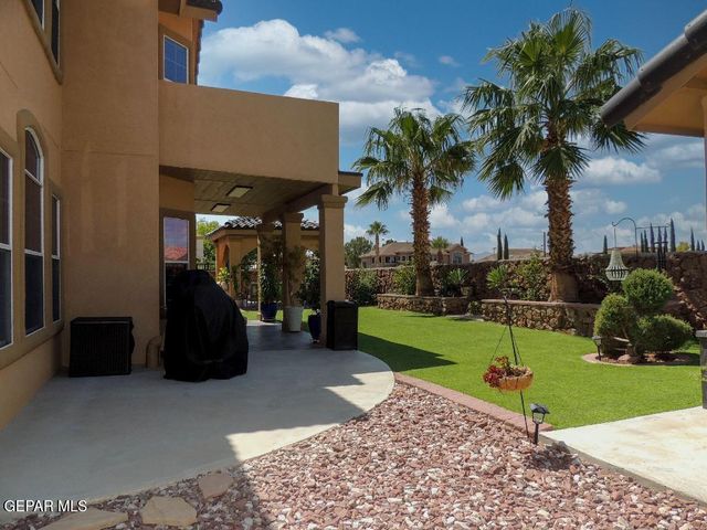 11909 Paseo del Rey Drive, El Paso, TX 79936