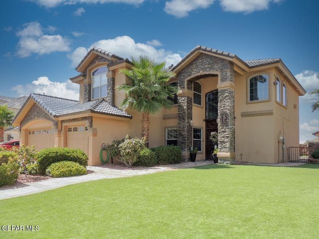11909 Paseo del Rey Drive, El Paso, TX 79936