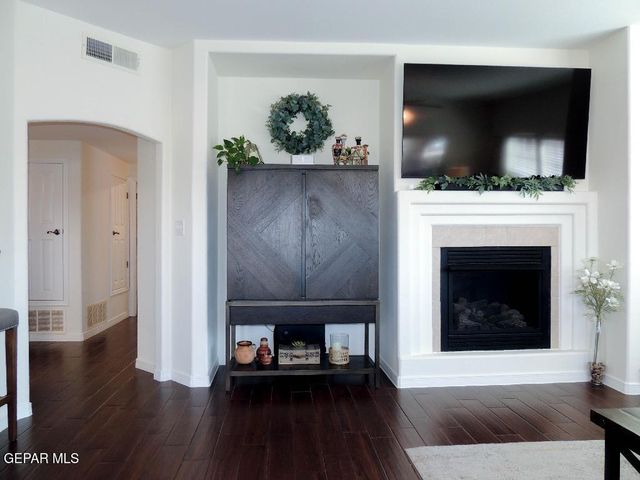 11909 Paseo del Rey Drive, El Paso, TX 79936