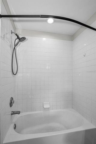 8013 SUTTON TERRACE LANE, Tampa, FL 33615