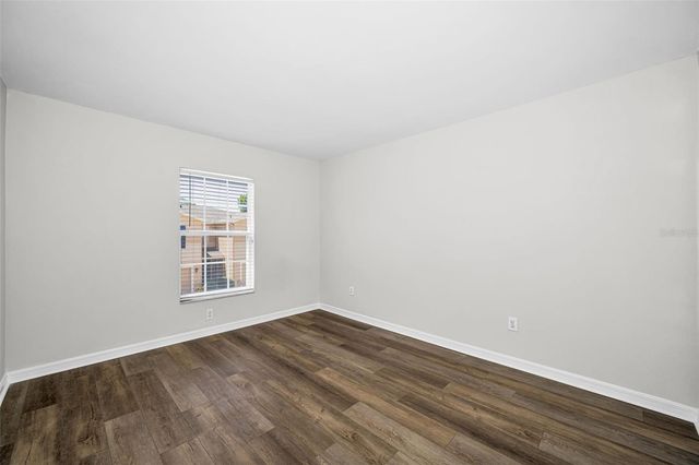 8013 SUTTON TERRACE LANE, Tampa, FL 33615