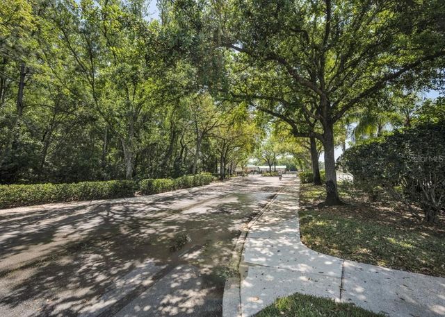 8013 SUTTON TERRACE LANE, Tampa, FL 33615