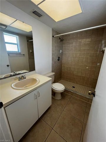 919 SE 8th TER 7, Cape Coral, FL 33990