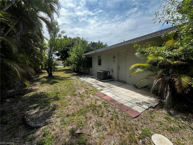 919 SE 8th TER 7, Cape Coral, FL 33990