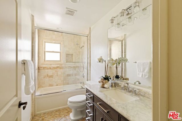 272 N Chester Avenue 101, Pasadena, CA 91106