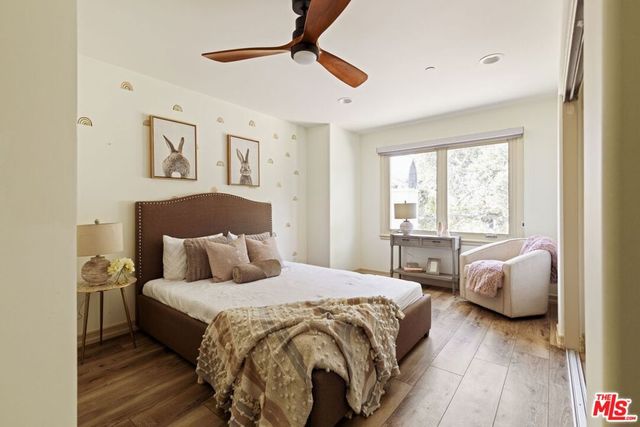 272 N Chester Avenue 101, Pasadena, CA 91106