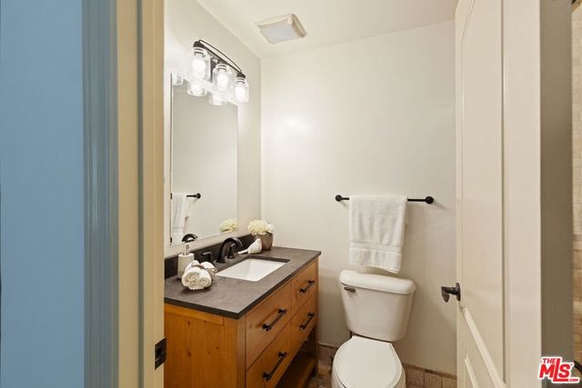 272 N Chester Avenue 101, Pasadena, CA 91106