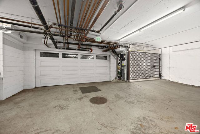 272 N Chester Avenue 101, Pasadena, CA 91106