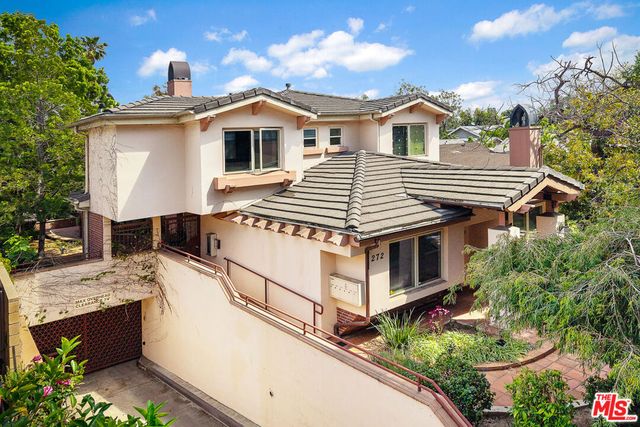 272 N Chester Avenue 101, Pasadena, CA 91106