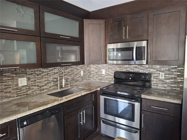 12628 SW 28th Court, Miramar, FL 33027
