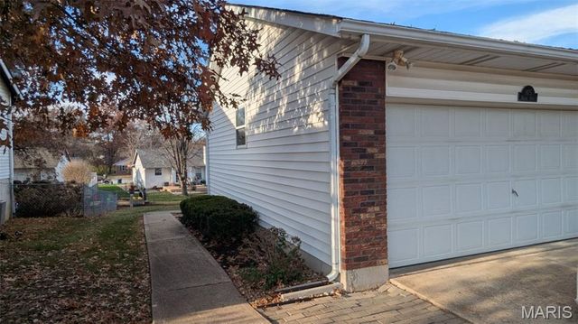 105 Hickory Drive, Troy, MO 63379