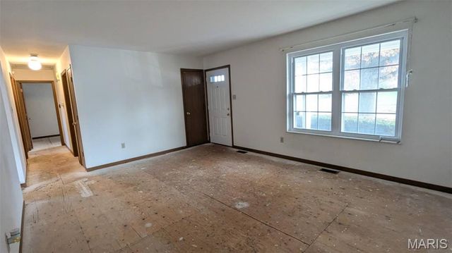 105 Hickory Drive, Troy, MO 63379