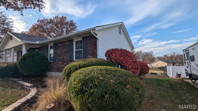 105 Hickory Drive, Troy, MO 63379