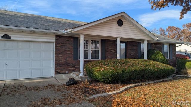 105 Hickory Drive, Troy, MO 63379