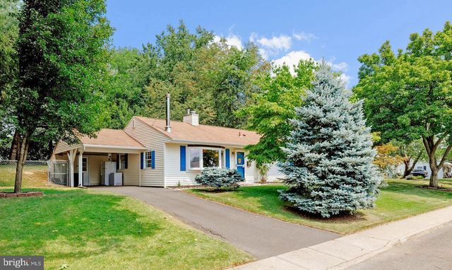 221 DEVON RD, Fairless Hills, PA 19030