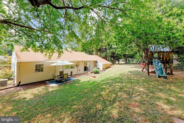 221 DEVON RD, Fairless Hills, PA 19030