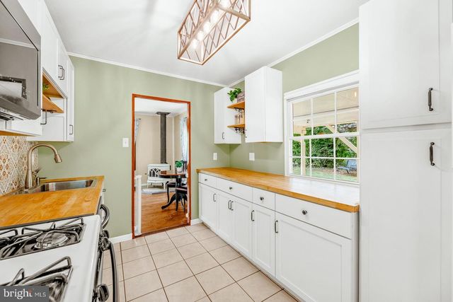 221 DEVON RD, Fairless Hills, PA 19030