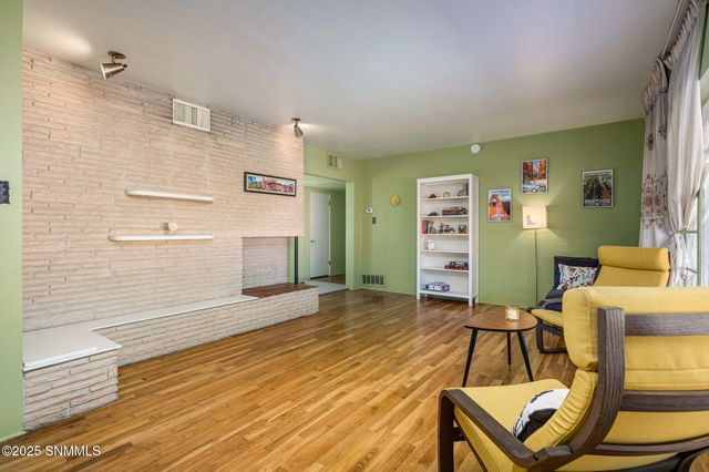 414 Phillips Drive, Las Cruces, NM 88005