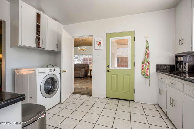 414 Phillips Drive, Las Cruces, NM 88005