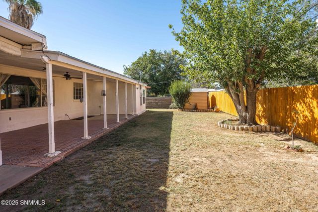 414 Phillips Drive, Las Cruces, NM 88005