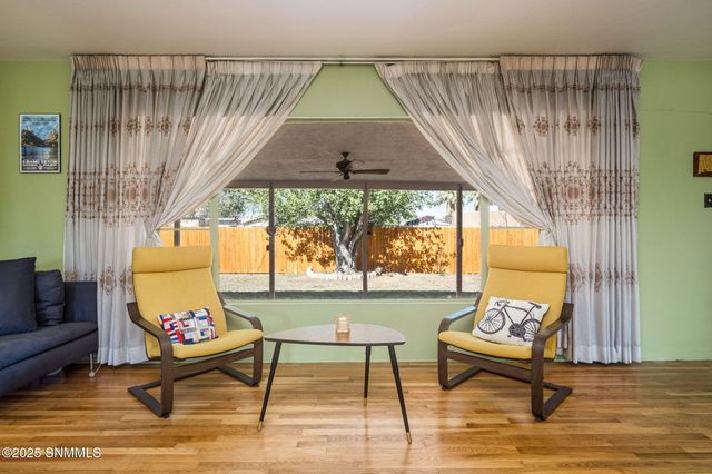 414 Phillips Drive, Las Cruces, NM 88005