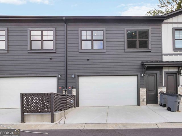 947 Willingham Drive 2, Hapeville, GA 30354