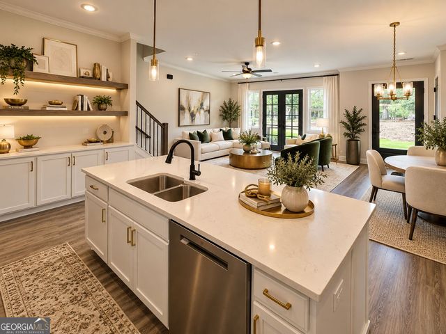 947 Willingham Drive 2, Hapeville, GA 30354