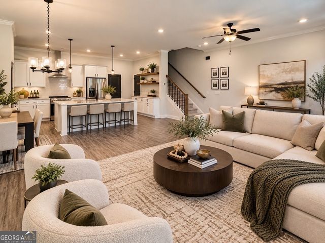 947 Willingham Drive 2, Hapeville, GA 30354