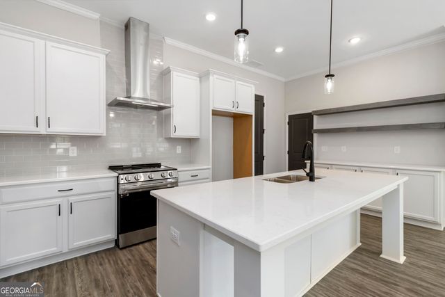 947 Willingham Drive 2, Hapeville, GA 30354