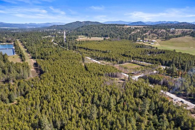 4109 Cemetery Rd, Springdale, WA 99173