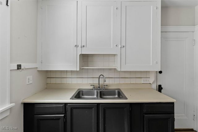 3264 W 130th Street, Cleveland, OH 44111