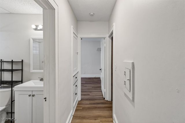 3264 W 130th Street, Cleveland, OH 44111