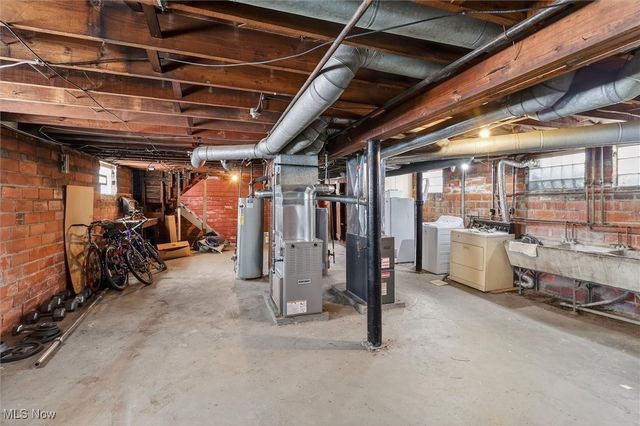 3264 W 130th Street, Cleveland, OH 44111