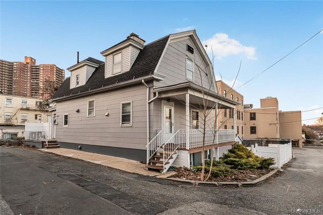 451 W 258th Street, Bronx, NY 10471