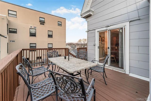 451 W 258th Street, Bronx, NY 10471
