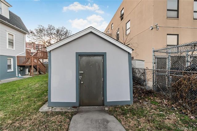 451 W 258th Street, Bronx, NY 10471
