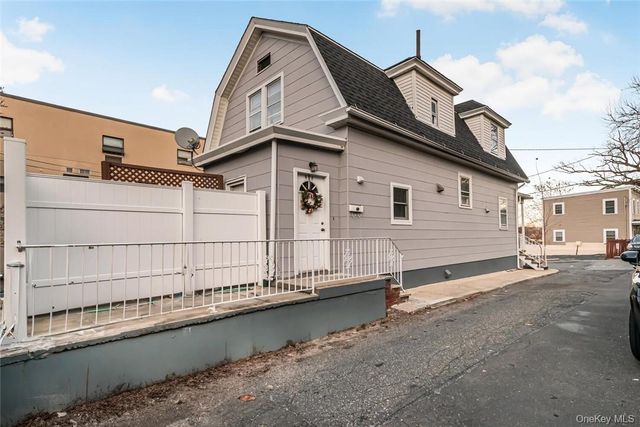 451 W 258th Street, Bronx, NY 10471