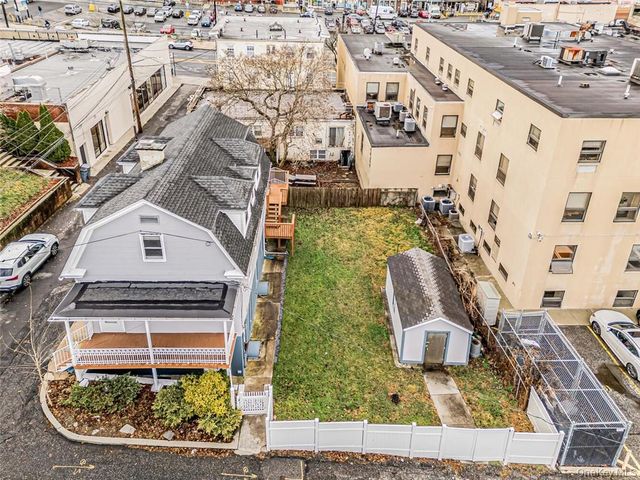 451 W 258th Street, Bronx, NY 10471