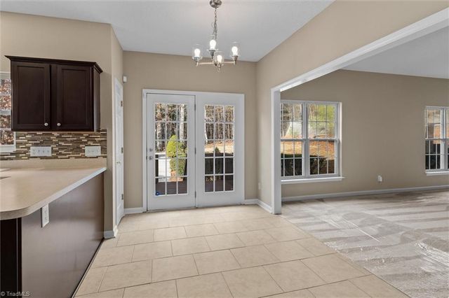 5410 Angel Oaks Drive, Winston-salem, NC 27105