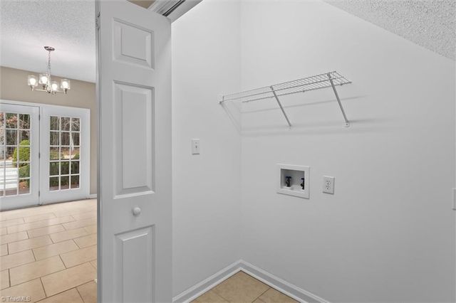 5410 Angel Oaks Drive, Winston-salem, NC 27105