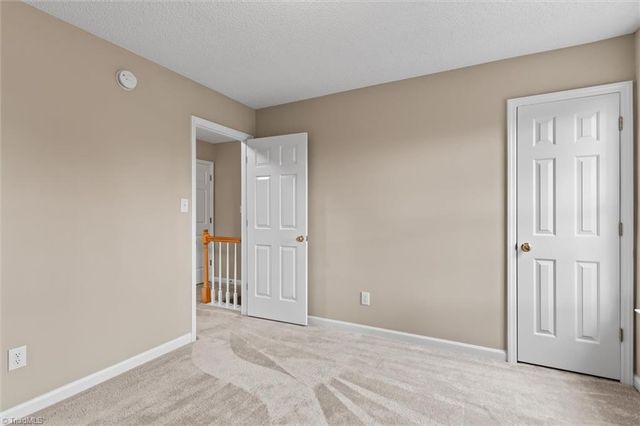 5410 Angel Oaks Drive, Winston-salem, NC 27105