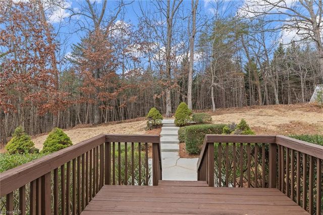 5410 Angel Oaks Drive, Winston-salem, NC 27105