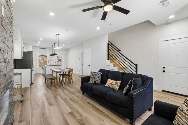 4545 Cherbourg Street, Dallas, TX 75216