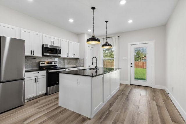 4545 Cherbourg Street, Dallas, TX 75216