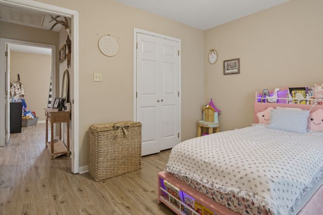 162 Irving Drive, Whitney, TX 76692