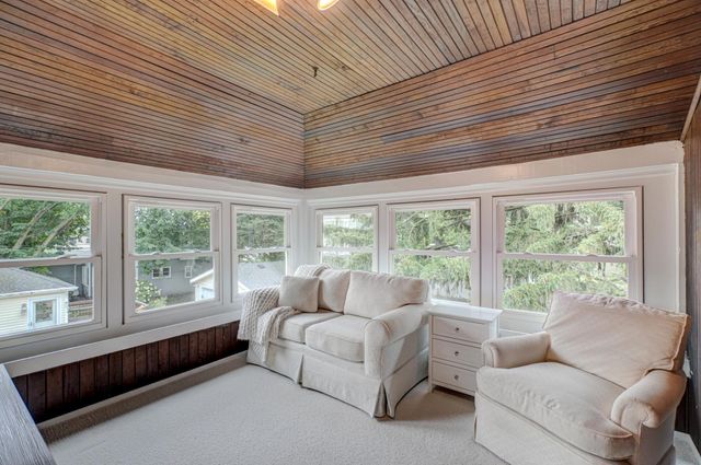 715 4th Street, Hudson, WI 54016