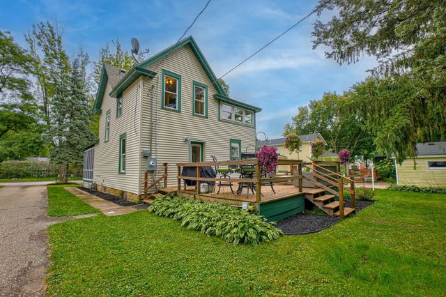 715 4th Street, Hudson, WI 54016